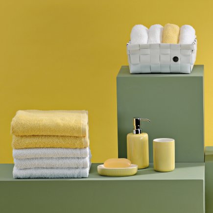 Towel Ladessa