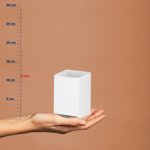 Becher Cube white