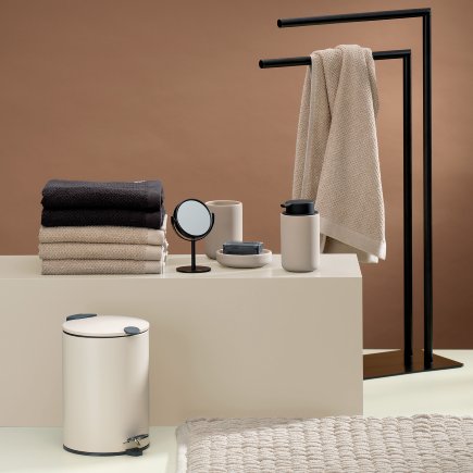 Tumbler Noro white