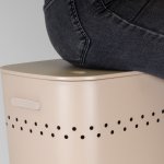 Panier à linge avec assise