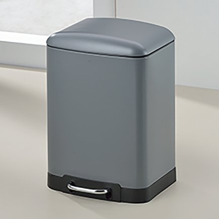 Pedal bin Davino 6 and 12L