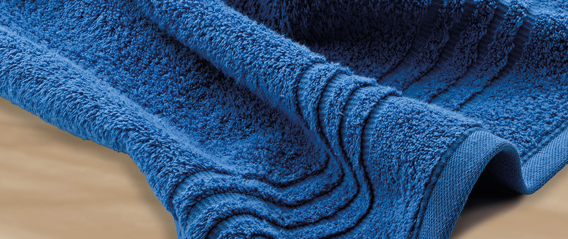 Große Auswahl an Farben und Varianten bei den Badtextilien Leonora