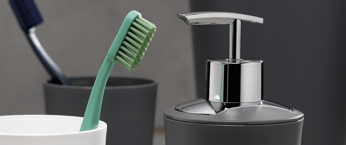 Bad-Accessoires Marta in aktuellen Trendfarben